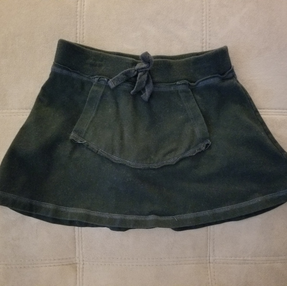 Old Navy Girls-Sm (6/7) Black Drawstring skort